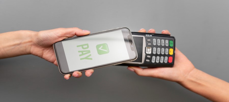 Neteller vs Crypto Casinos: Which Payment Option Is Better for Online Players?